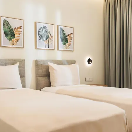 Mamfredas Luxury فيلة *