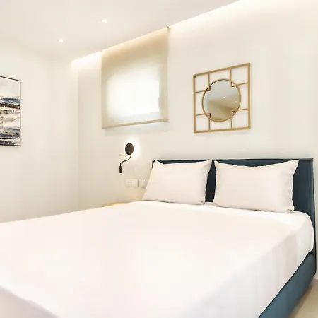 Mamfredas Luxury Villa *