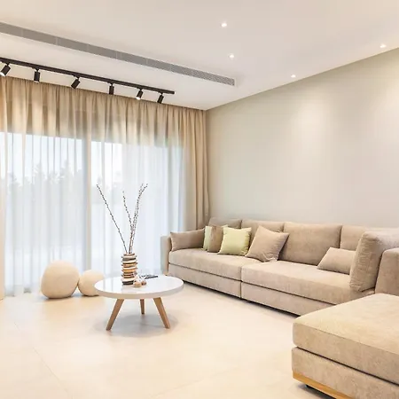 빌라 Mamfredas Luxury Plános