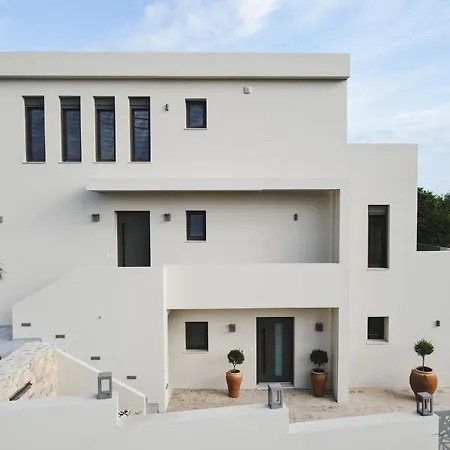 Mamfredas Luxury * Planos (Zakynthos)