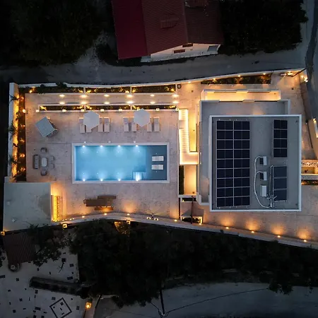 Villa Mamfredas Luxury *