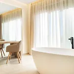 Mamfredas Luxury * Plános